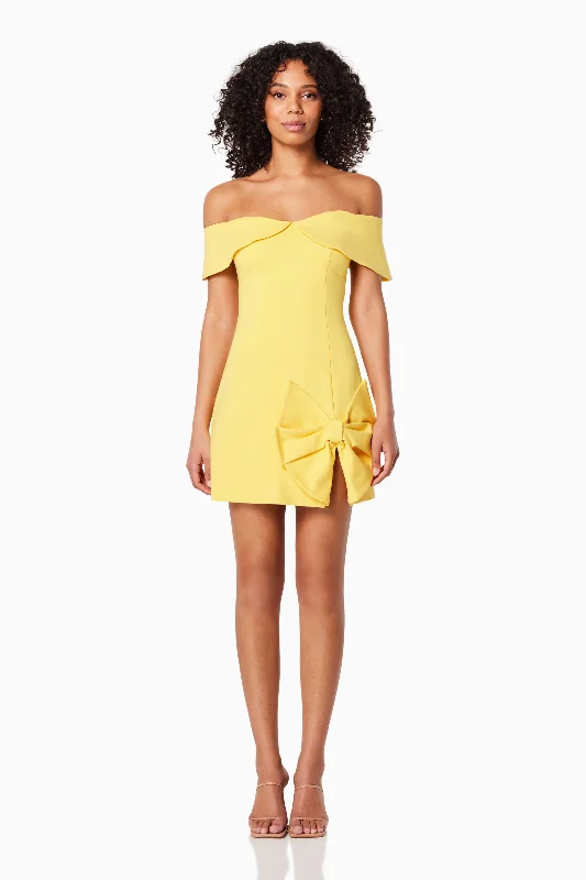 Cadence Off The Shoulder Mini Dress In Yellow