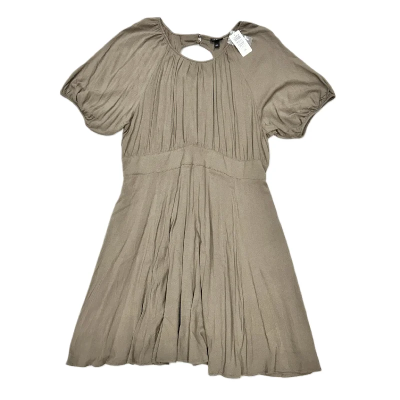 Dress Casual Midi By Torrid In Taupe, Size: 1x