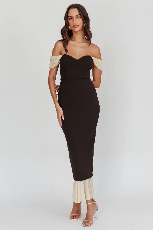 Freesia Off Shoulder Bodycon Maxi Dress Black