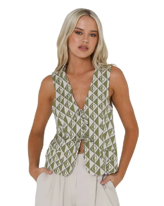 Jordyn Vest