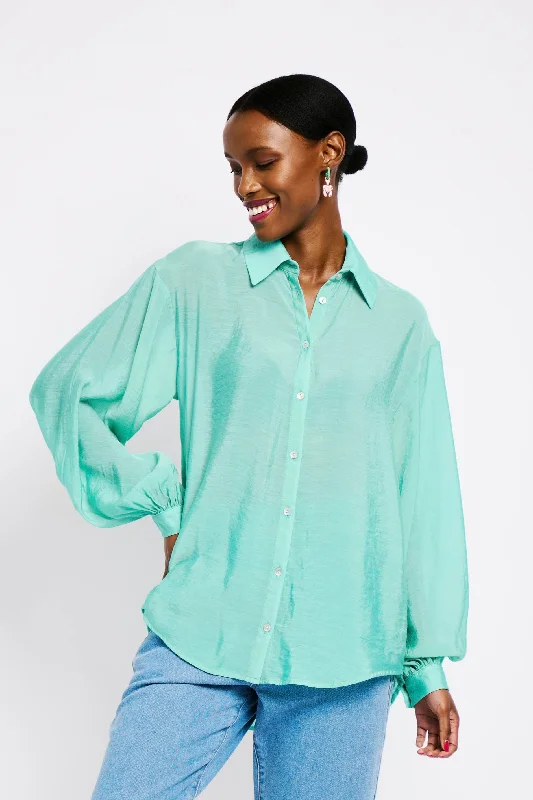 The Bellow Sleeve Shirt in Plain Aqua